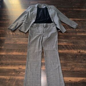 3 Piece Set - White House Black Market Ivory Sleeveless Blouse and 2 Piece Suit